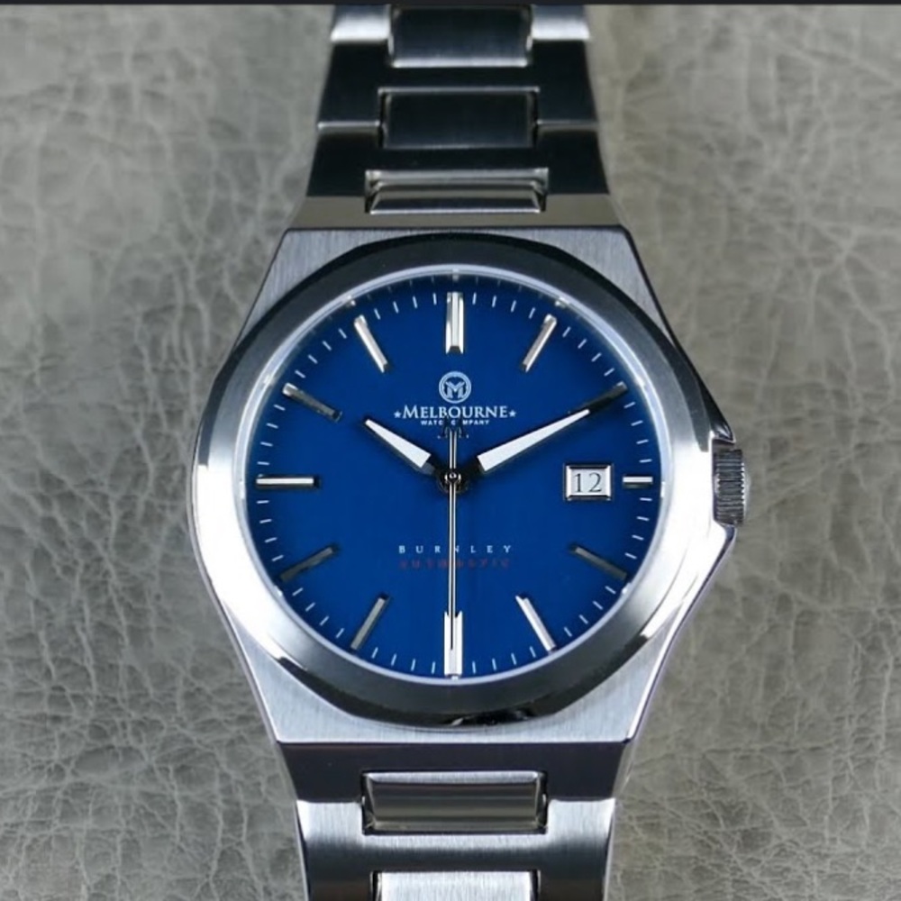 Mens watch
